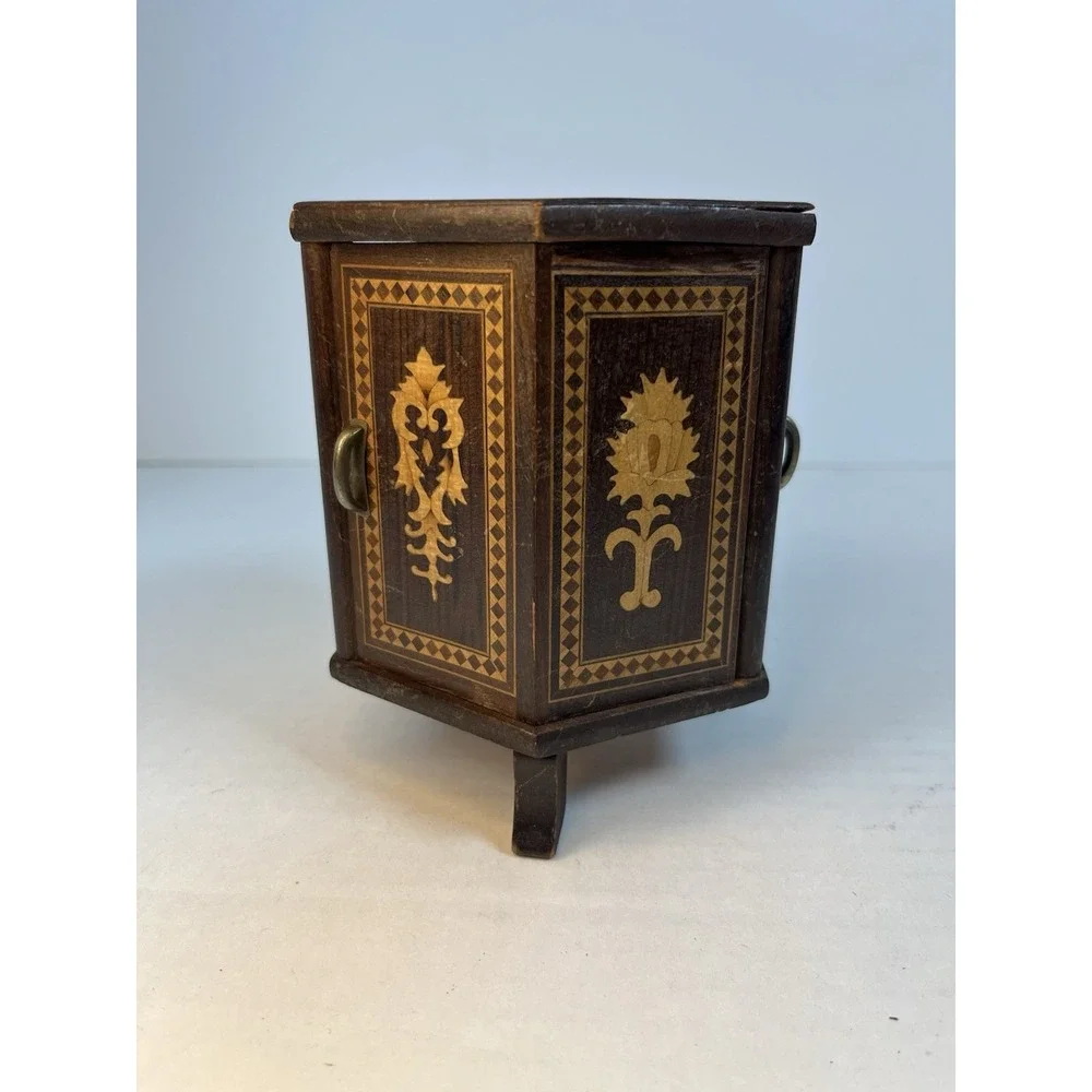 N/A vintage wooden